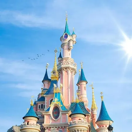 L'emeraude - Disney, Paris & Rer A 5 Min Apartment Bussy-Saint-Georges